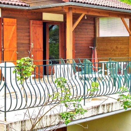 Chalet Charmant A Saint-Gerons Avec Piscine Partagee エクステリア 写真