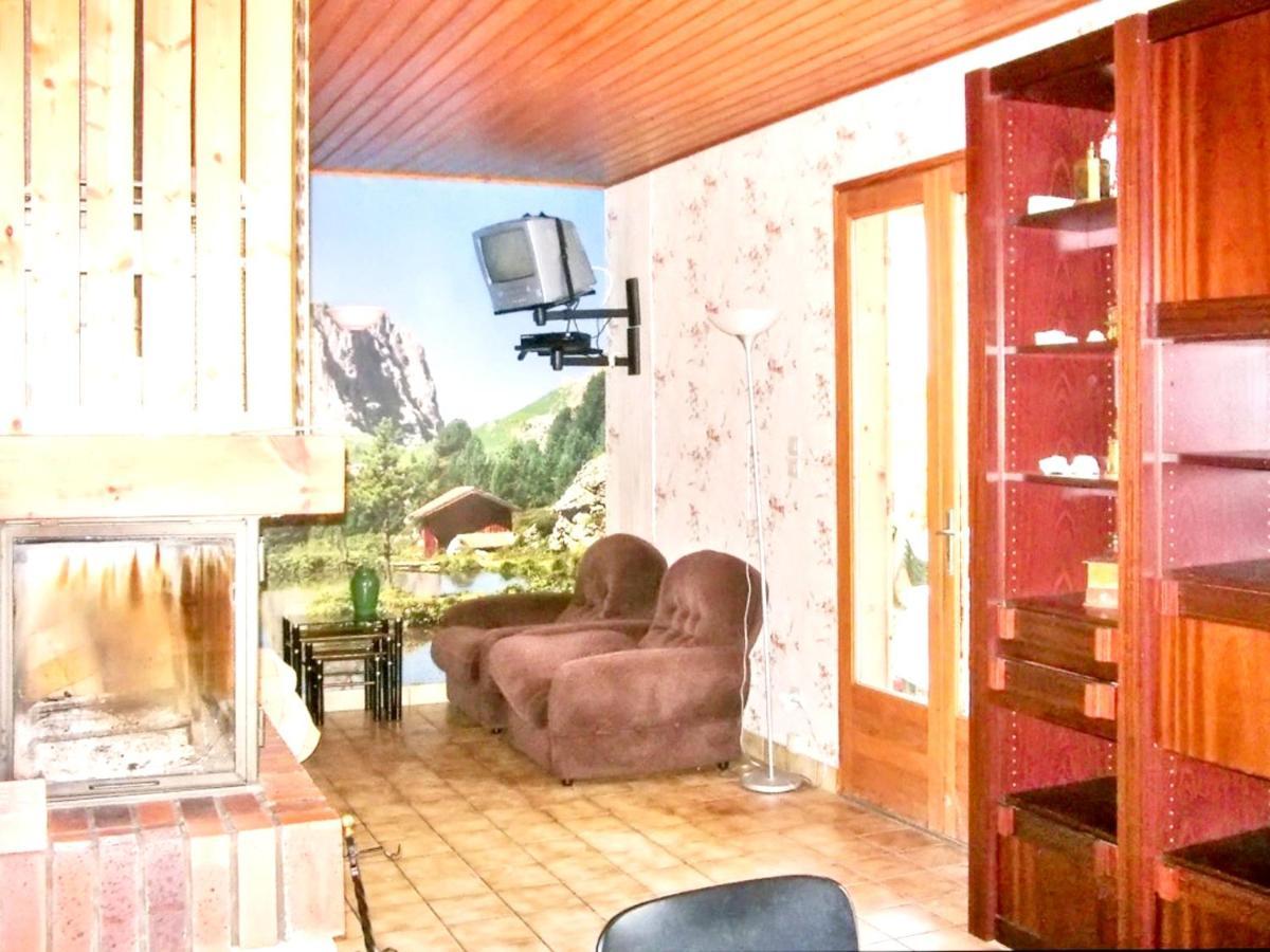 Chalet Charmant A Saint-Gerons Avec Piscine Partagee エクステリア 写真