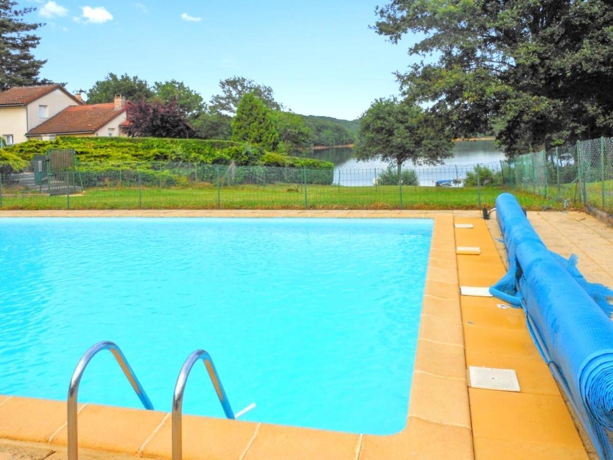 Chalet Charmant A Saint-Gerons Avec Piscine Partagee エクステリア 写真