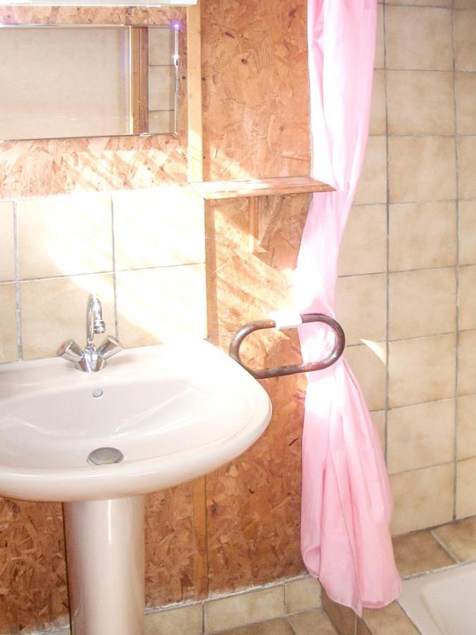 Chalet Charmant A Saint-Gerons Avec Piscine Partagee エクステリア 写真